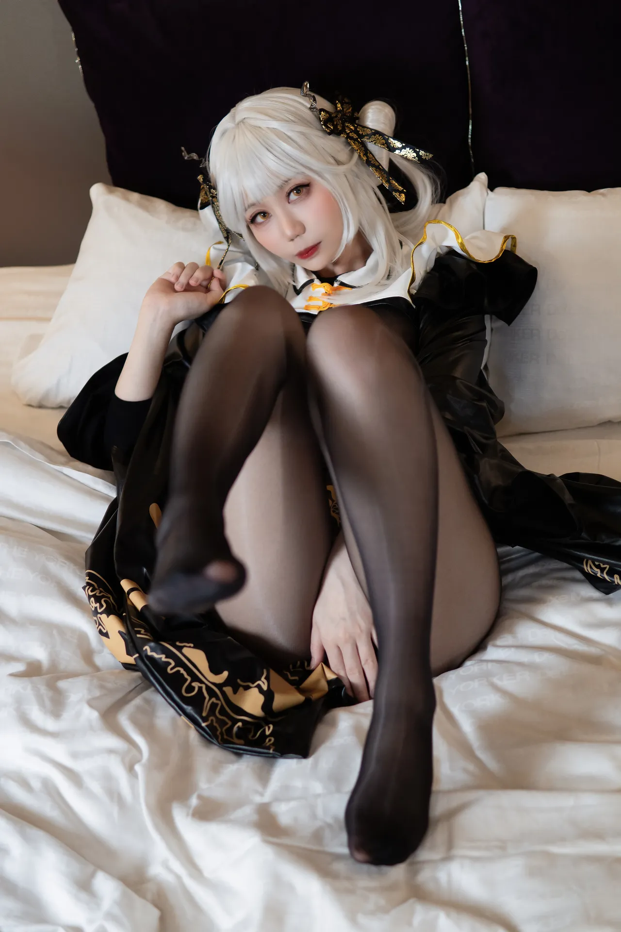 Fangqiao Yepo-Blanc-erohere15.webp